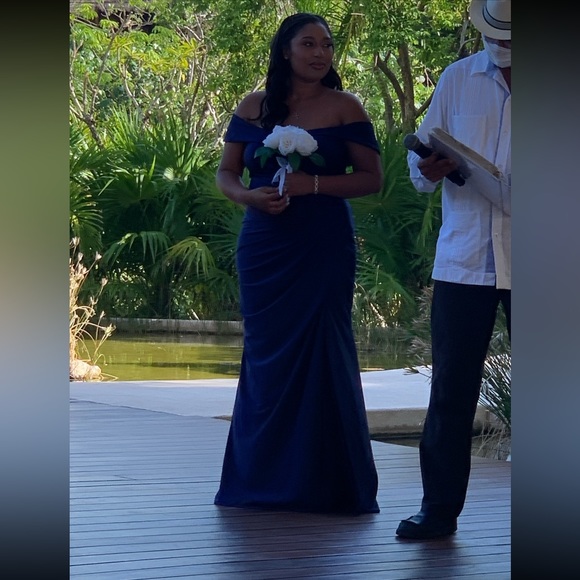 Bridal Babes Bridesmaid Dress - Picture 3 of 5